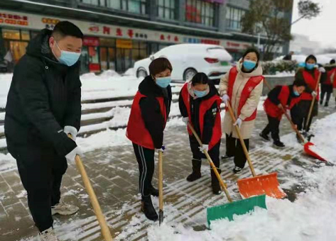 �����ж��߅^(q��)��ɽ·�ֵ���Է��^(q��)�_չ��ѩ�Ʊ�����ͨ�Є�